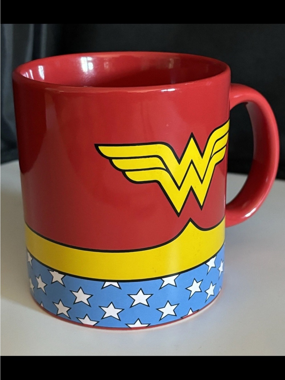 Wonder Woman NEW Ceramic Coffee Mug - Red and Yellow - Picture 2 of 4